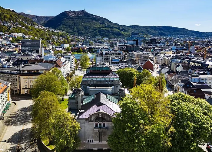 3 Soverom, Sentralt I Og Moderne Bad Appartement Bergen