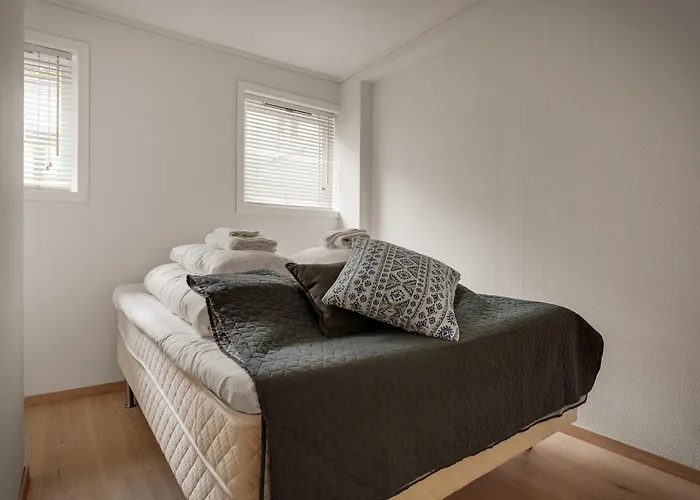 3 Soverom, Sentralt I Og Moderne Bad Apartment Bergen