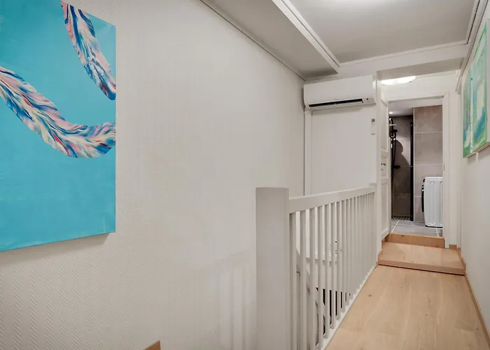 3 Soverom, Sentralt I Og Moderne Bad